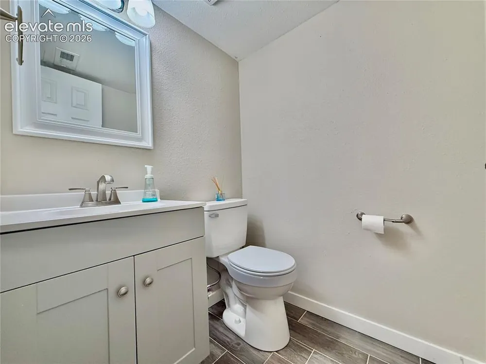 2203 Norman Lane Pueblo, CO 81005