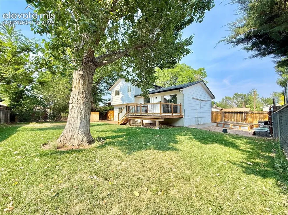2203 Norman Lane Pueblo, CO 81005