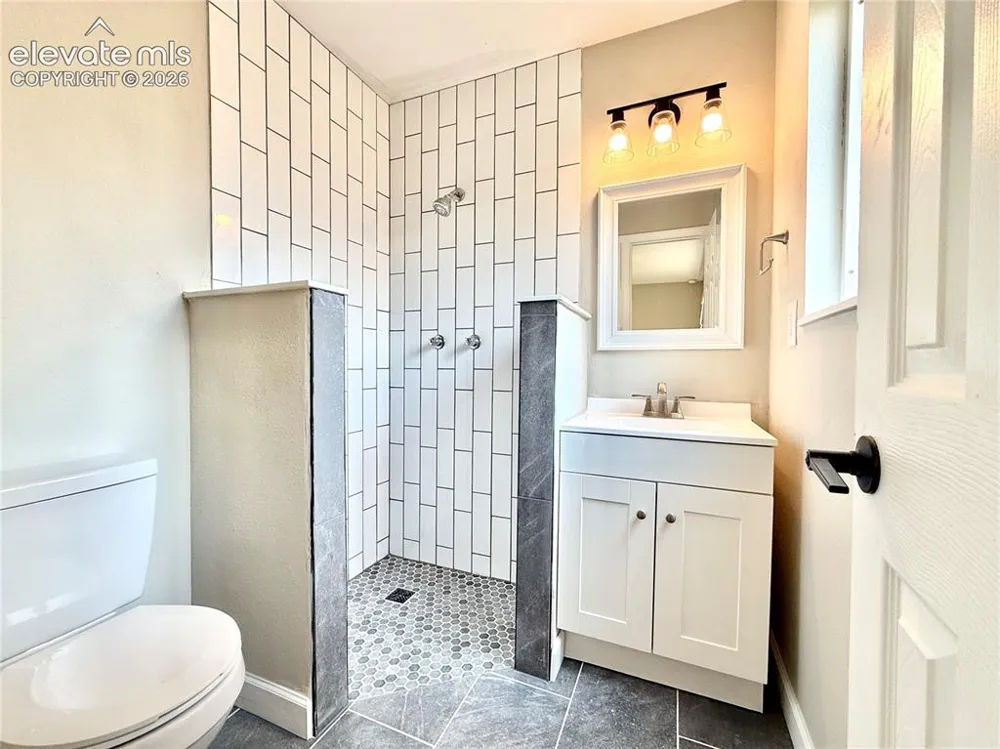2203 Norman Lane Pueblo, CO 81005