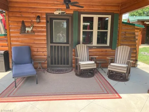 2524 Edmonds Road ##17