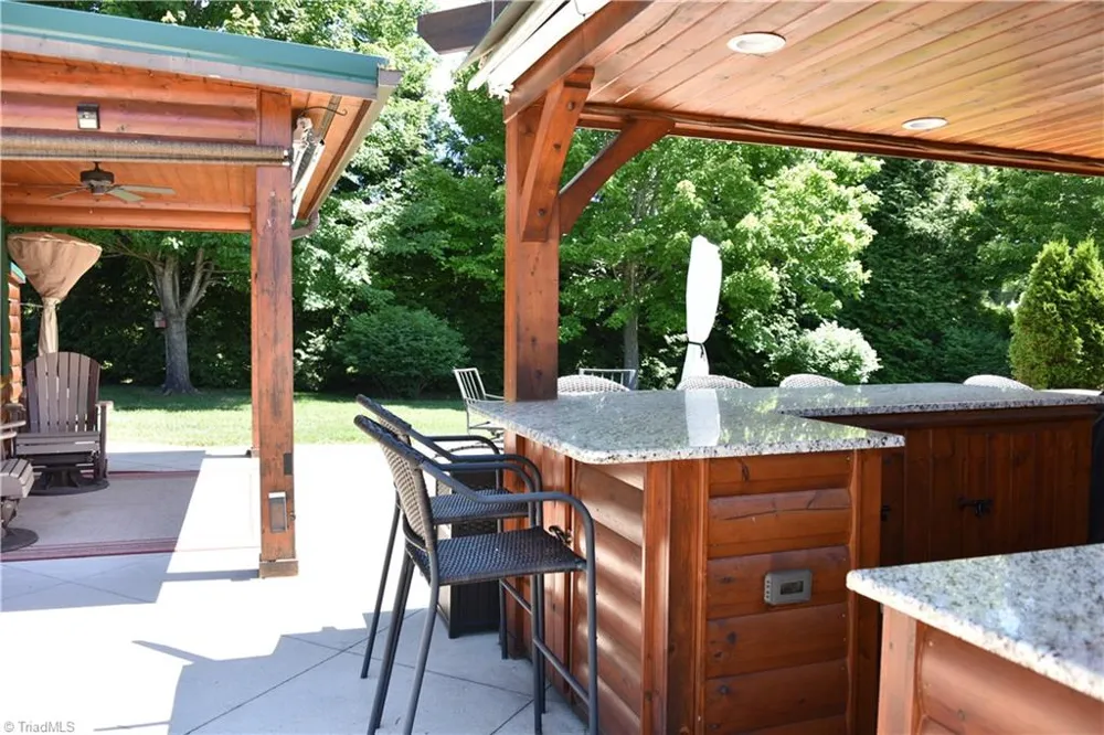 2524 Edmonds Road ##17 Galax, VA 24333