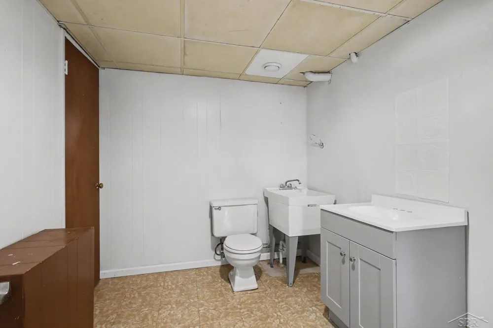 2850 Hemmeter Road Saginaw Charter Township, MI 48603