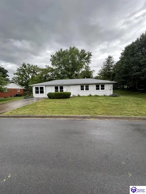 609 Pike Street