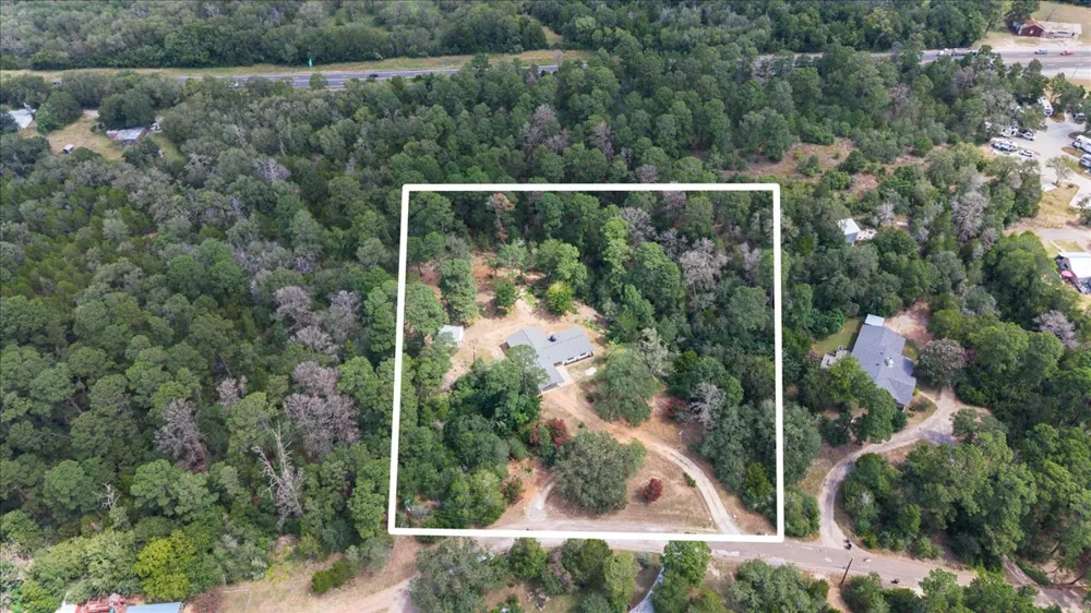 28 Lost Pines Avenue Bastrop, TX 78602