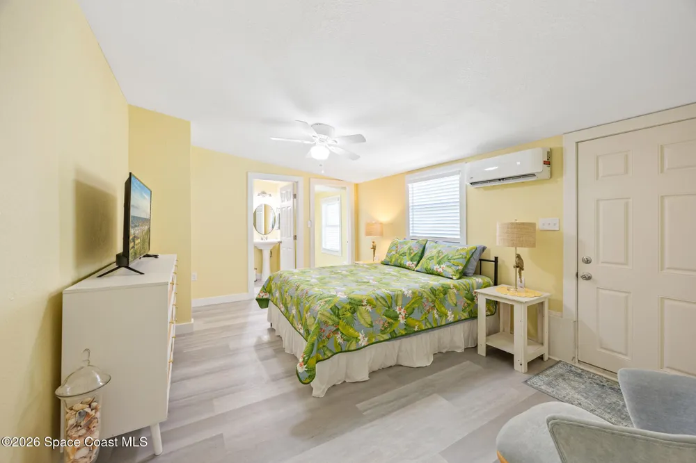224 E Grant Avenue Cocoa Beach, FL 32931