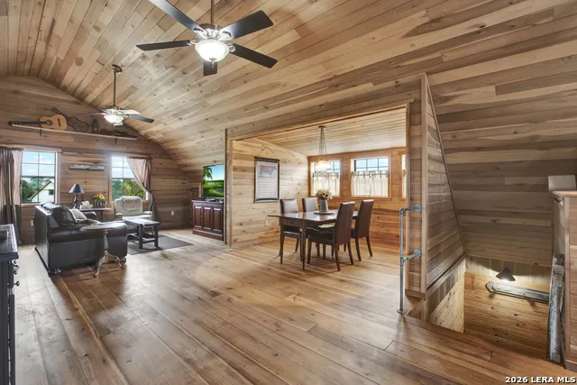 237 Twisted Timbers Rd Fredericksburg, TX 78624