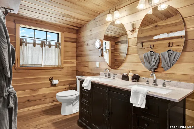 237 Twisted Timbers Rd Fredericksburg, TX 78624
