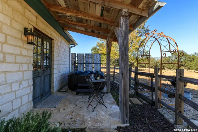 237 Twisted Timbers Rd Fredericksburg, TX 78624