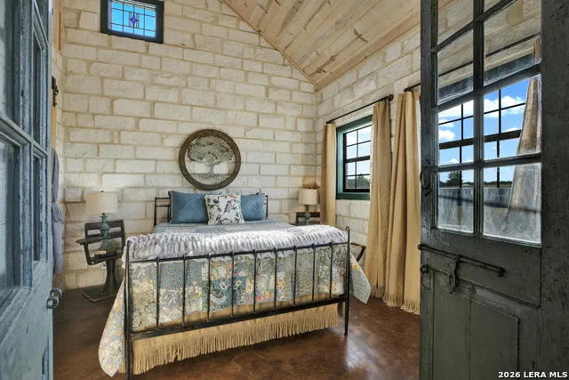 237 Twisted Timbers Rd Fredericksburg, TX 78624