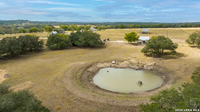237 Twisted Timbers Rd Fredericksburg, TX 78624