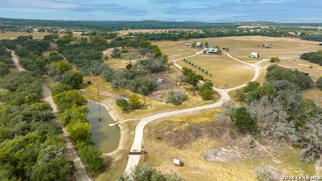 237 Twisted Timbers Rd Fredericksburg, TX 78624