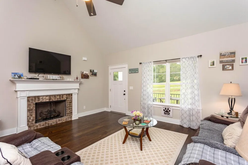 725 Riddle Road Dayton, TN 37321