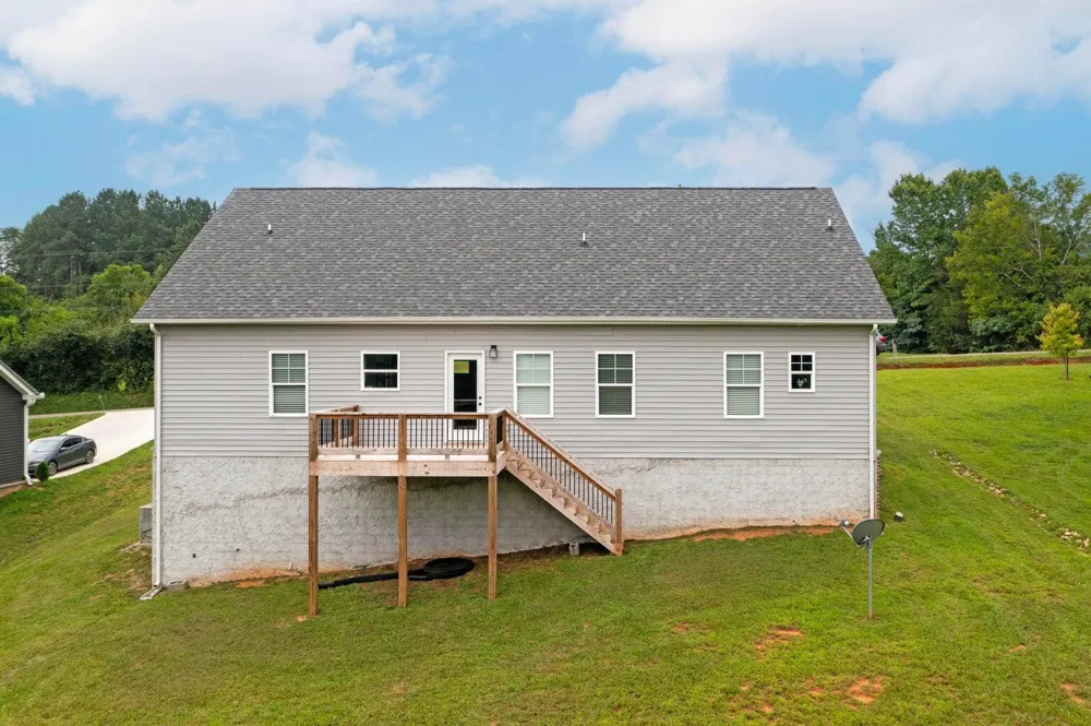 725 Riddle Road Dayton, TN 37321