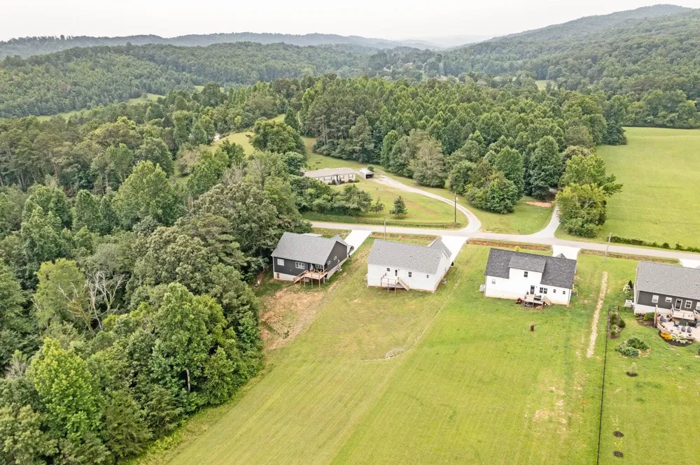 725 Riddle Road Dayton, TN 37321