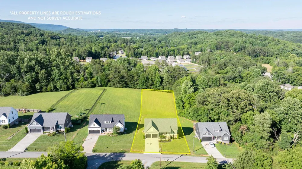 725 Riddle Road Dayton, TN 37321