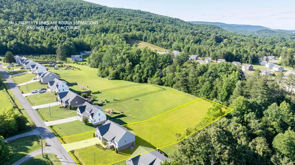 725 Riddle Road Dayton, TN 37321