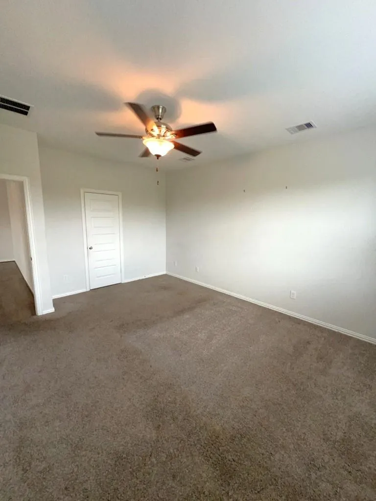 7118 Fannin Street Pearland, TX 77584