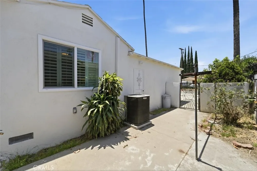 903 E Wells Street San Gabriel, CA 91776