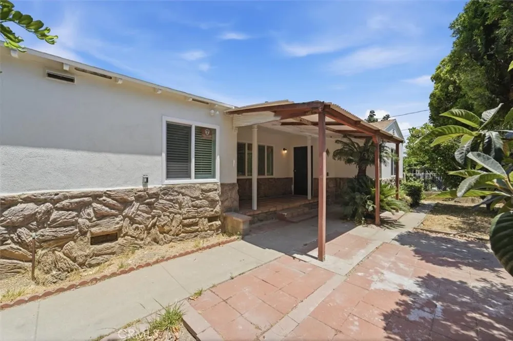 903 E Wells Street San Gabriel, CA 91776