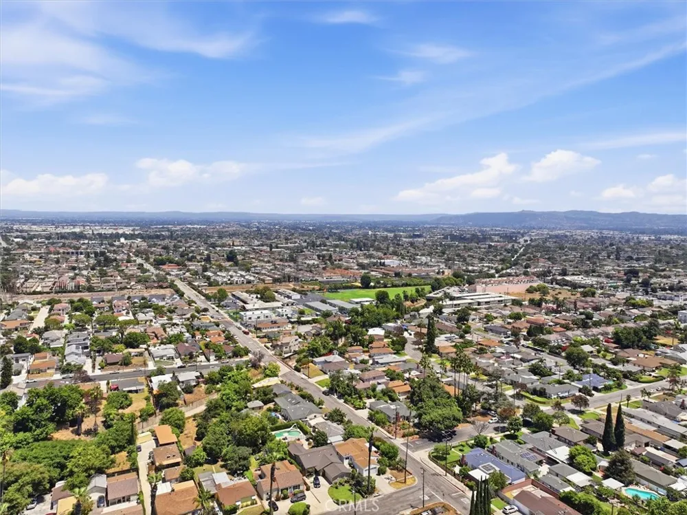 903 E Wells Street San Gabriel, CA 91776