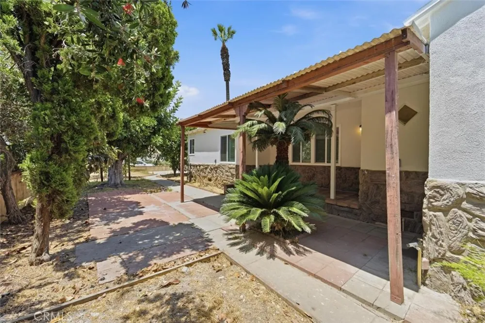 903 E Wells Street San Gabriel, CA 91776