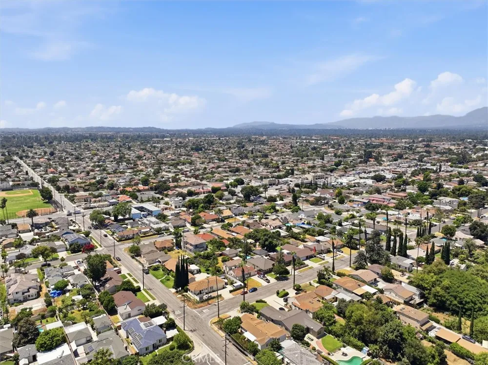 903 E Wells Street San Gabriel, CA 91776