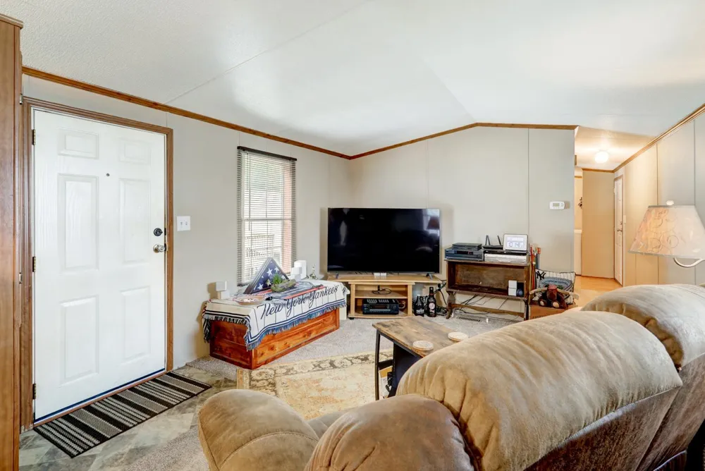206 SADDLEFORD COURT Lancaster, PA 17603