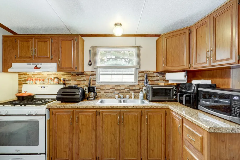 206 SADDLEFORD COURT Lancaster, PA 17603
