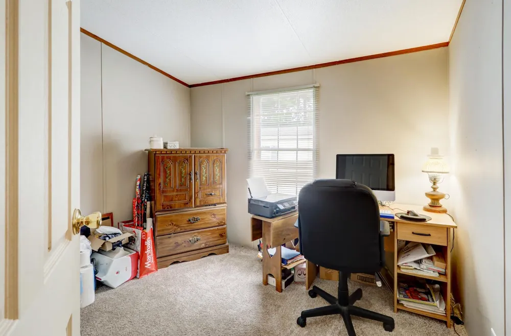206 SADDLEFORD COURT Lancaster, PA 17603