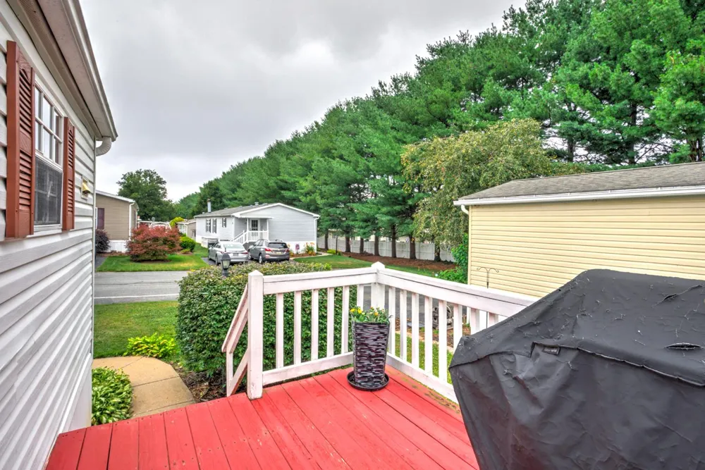 206 SADDLEFORD COURT Lancaster, PA 17603