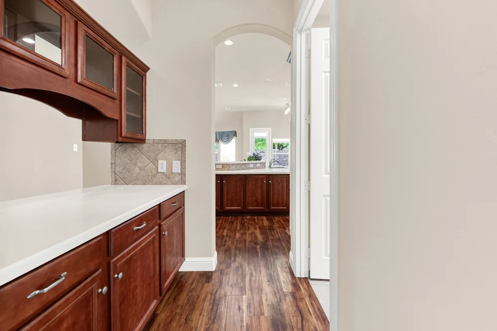 5724 New Castle Drive Richardson, TX 75082