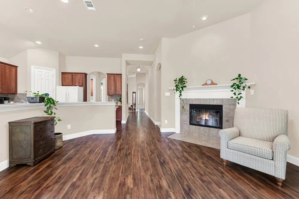 5724 New Castle Drive Richardson, TX 75082