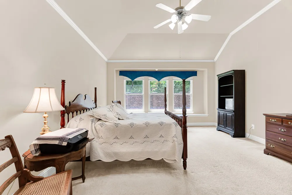 5724 New Castle Drive Richardson, TX 75082
