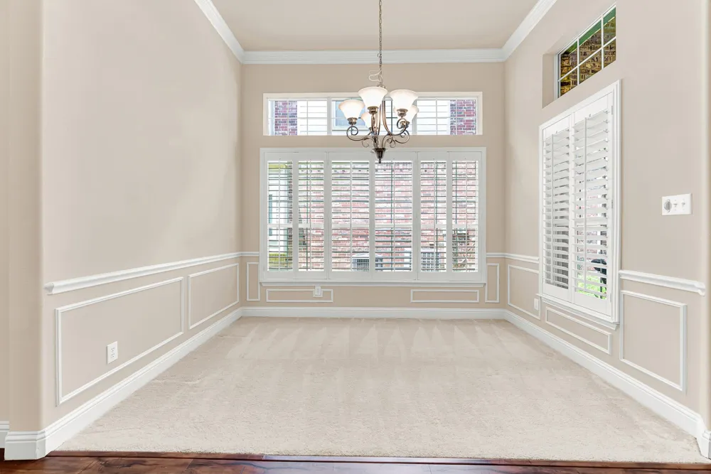 5724 New Castle Drive Richardson, TX 75082