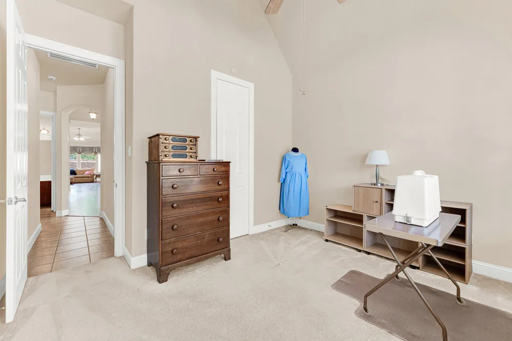 5724 New Castle Drive Richardson, TX 75082