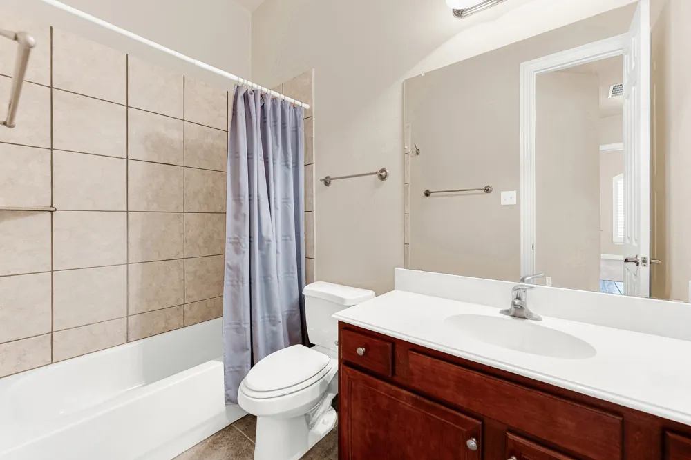 5724 New Castle Drive Richardson, TX 75082