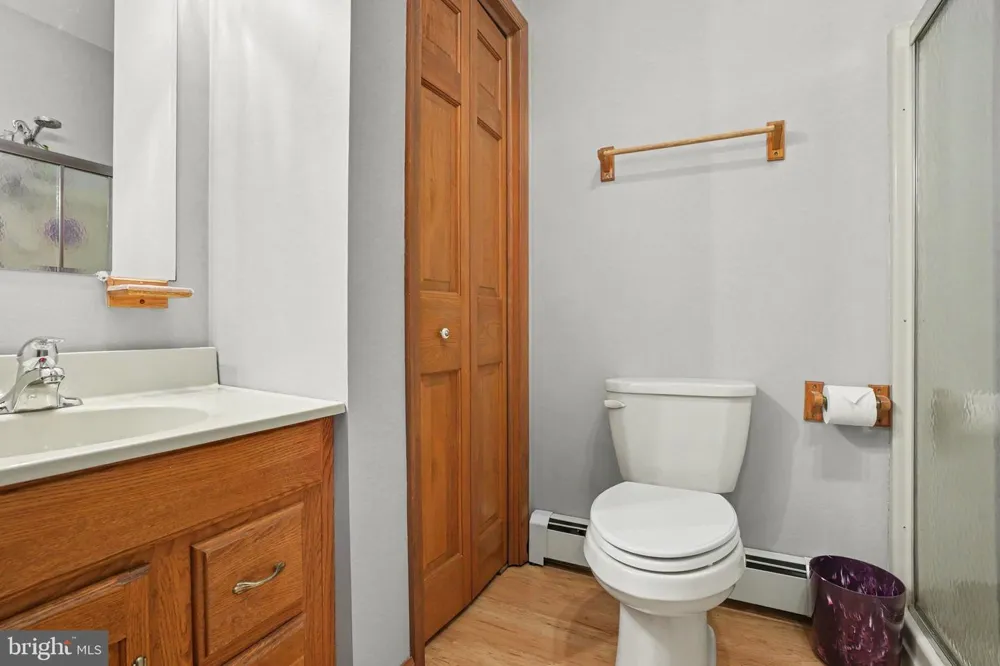 924 W TRINDLE ROAD Mechanicsburg, PA 17055