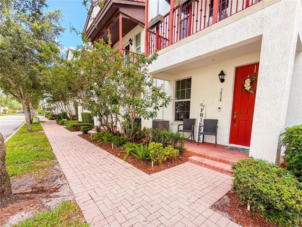 2828 SW 119th Way Miramar, FL 33025