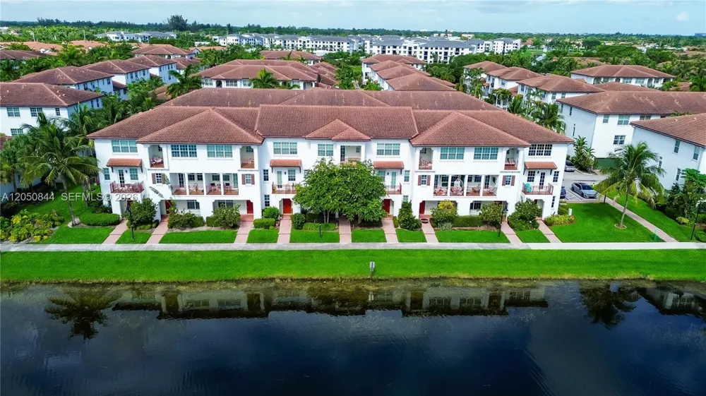 2828 SW 119th Way Miramar, FL 33025