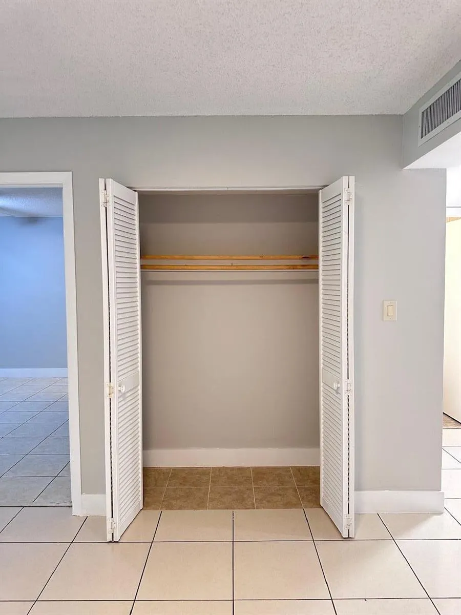 3101 NW 47th Terrace #120 Lauderdale Lakes, FL 33319