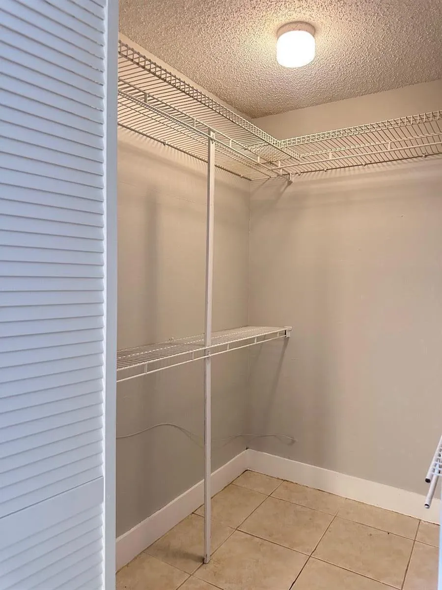 3101 NW 47th Terrace #120 Lauderdale Lakes, FL 33319