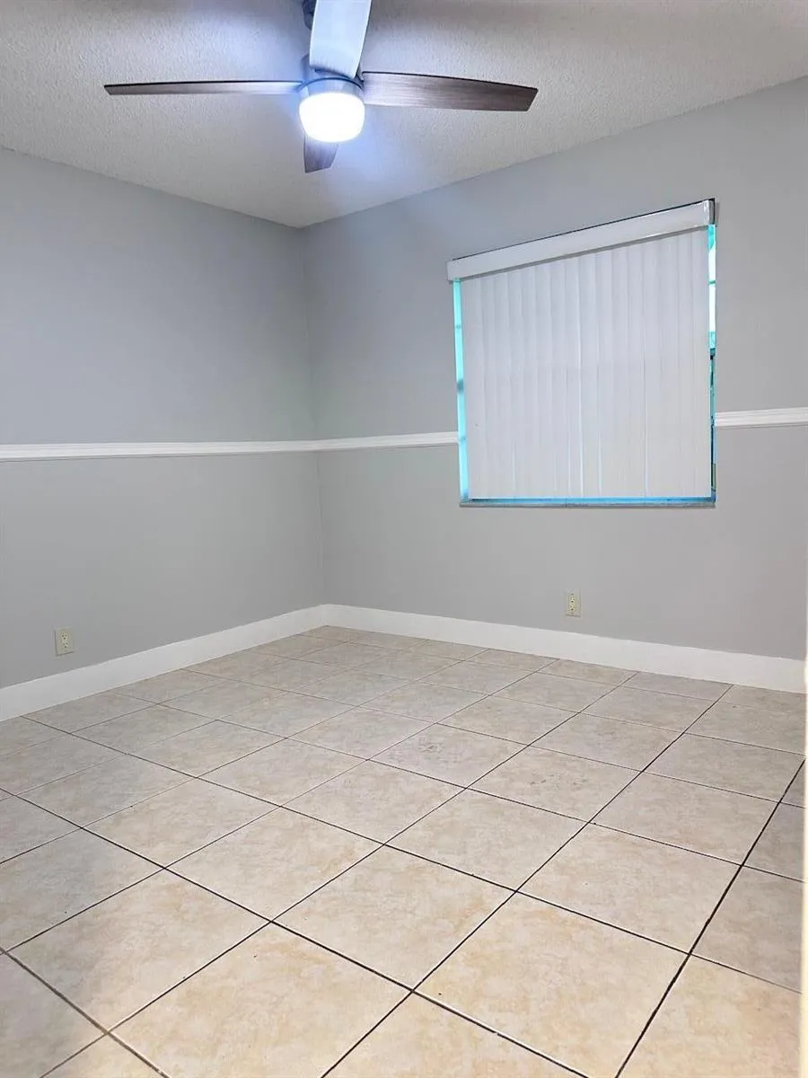 3101 NW 47th Terrace #120 Lauderdale Lakes, FL 33319