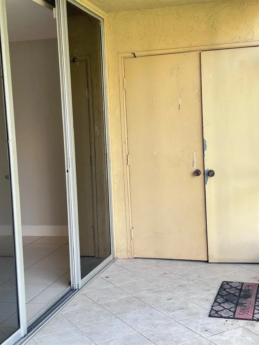 3101 NW 47th Terrace #120 Lauderdale Lakes, FL 33319