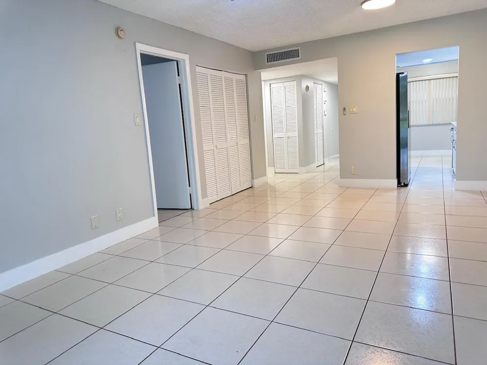 3101 NW 47th Terrace #120 Lauderdale Lakes, FL 33319