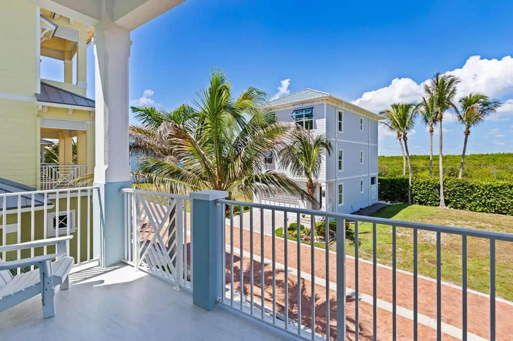 4800 Watersong Way Fort Pierce, FL 34949