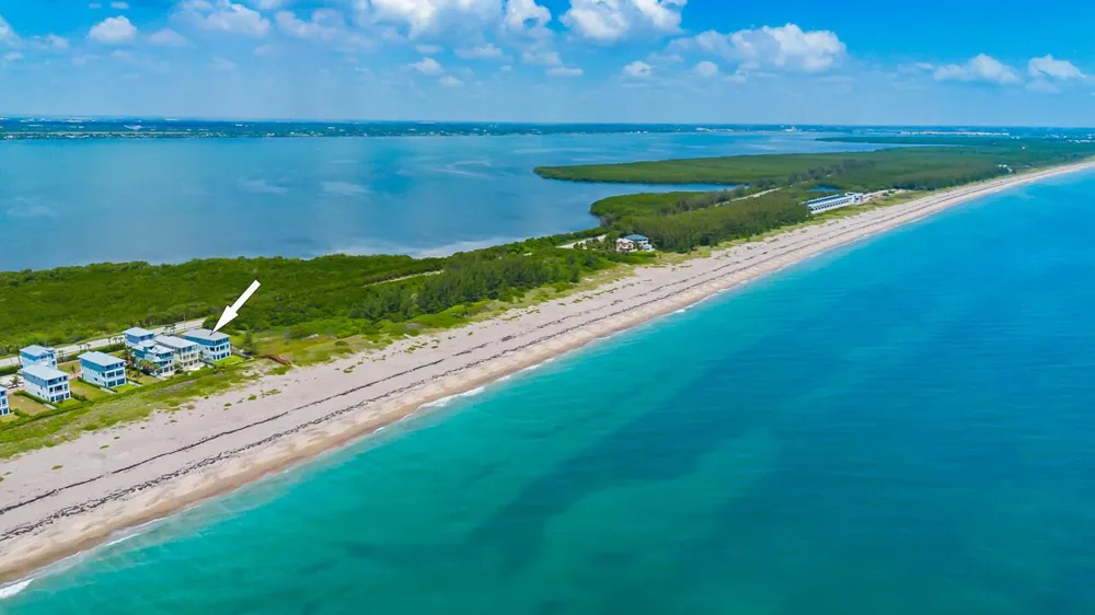 4800 Watersong Way Fort Pierce, FL 34949
