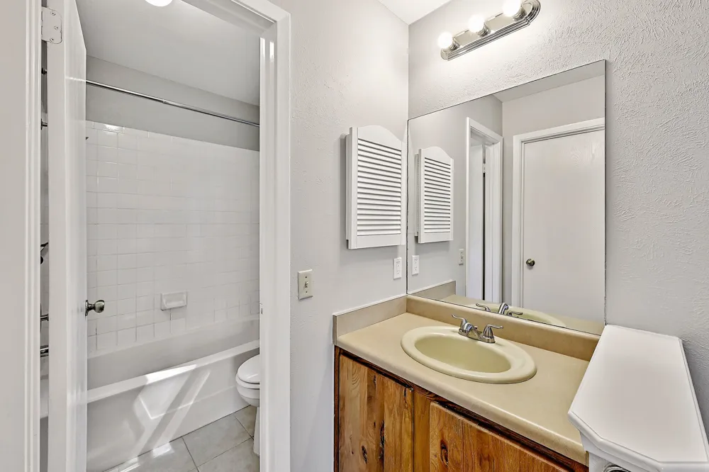 4407 Limewood Court Austin, TX 78727