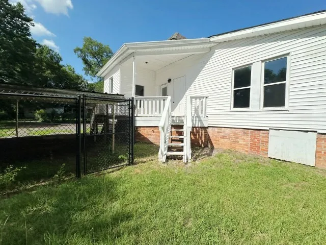 101 Baker Street Naples, TX 75568