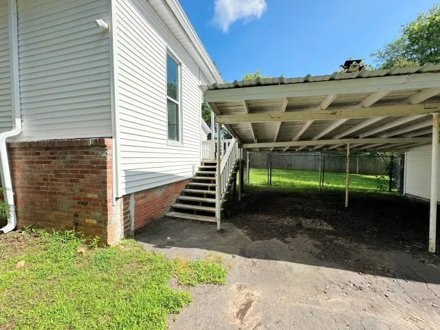 101 Baker Street Naples, TX 75568