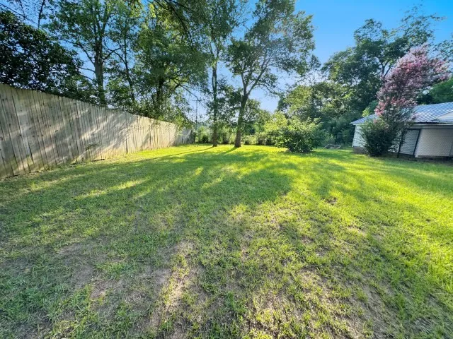 101 Baker Street Naples, TX 75568